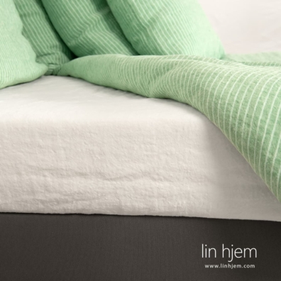 FROGA lin sengesett grønn stripete og melkehvit laken / stretchlaken KOKOS