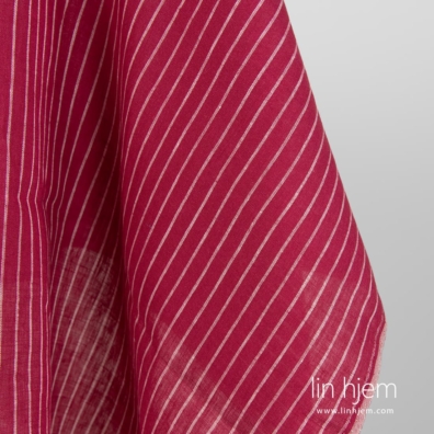 Linstoff rødt med hvite striper 150cm bredt