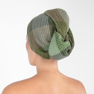 BINGO lin-bomull hårhåndkle i fargen mose