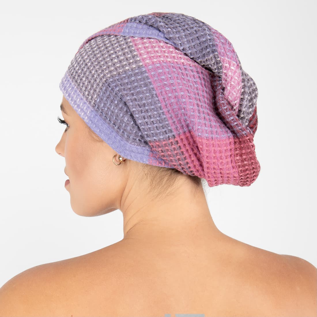 BINGO lin-bomull hårhåndkle lilla rutete festes med en knappe