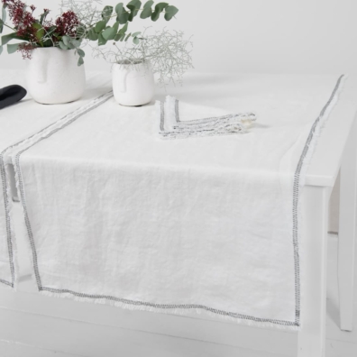 ALBA melkehvit lin bordløper