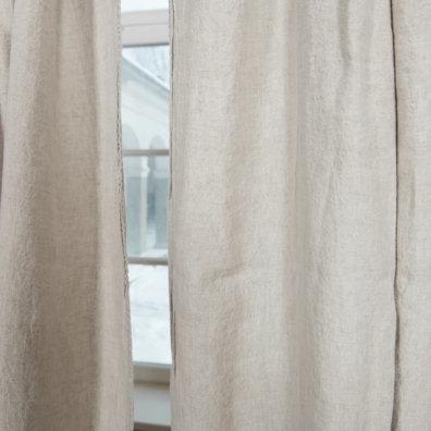 Naturliggrått lin gardin spesielt vasket, mykt, skånsomt