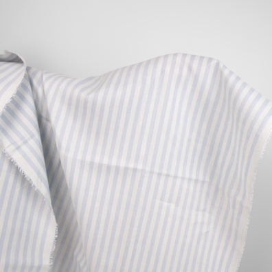 Linstoff med blåaktig grå striper