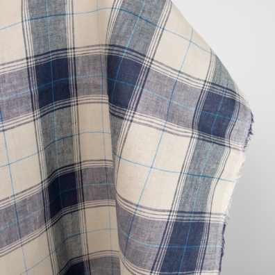 Linstoff med blå og beige ruter 150cm bredt
