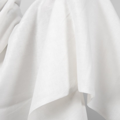 Linstoff melkehvitt i "fiskebeinsmønster" er sterkt, tett og middels tykt