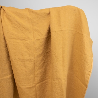 Linstoff sennepsfarget vasket