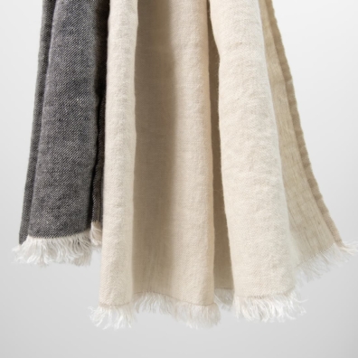 TORBY beige lin-ull sjal med 2,5cm lange frynser på kortkantene