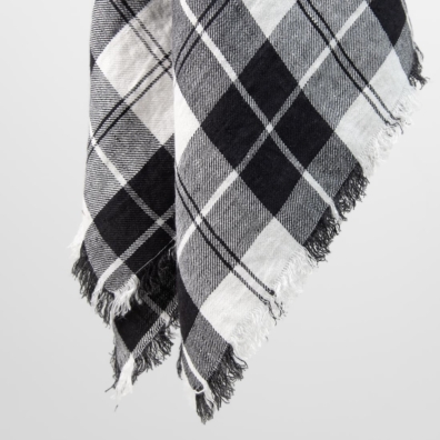 MINGA lin skjerf kanllhvitt-svart rutete, vevd i twill mønster