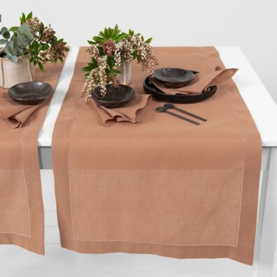 LUNA halvlin lysebrun bordløper