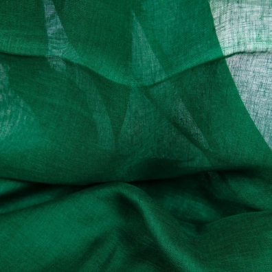 Linstoff grønt gjennomsiktig passer til å sy skjerf, gardiner.