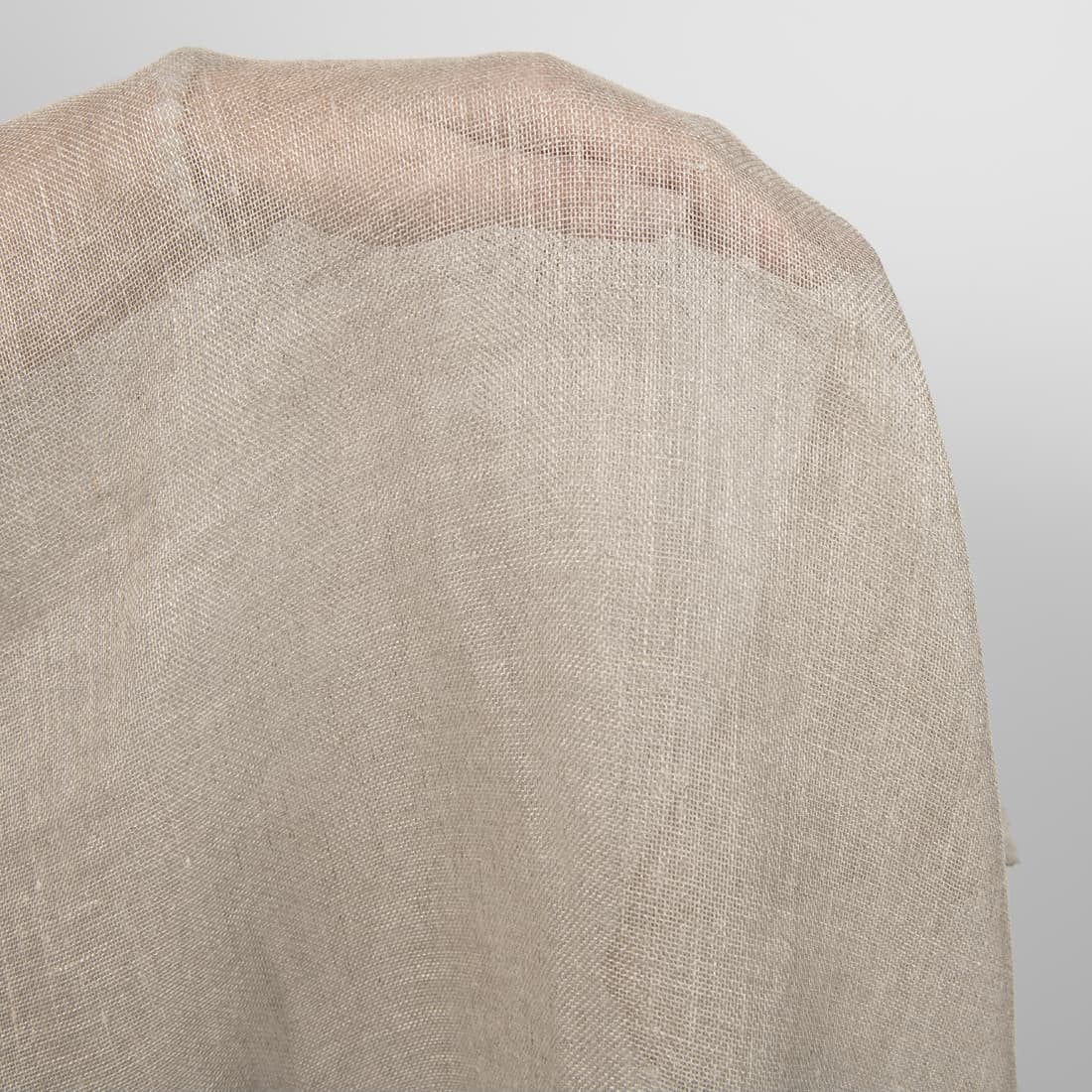 Linstoff naturgrå gjennomsiktig, løstvevd, lett