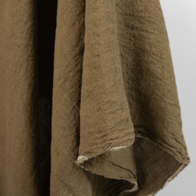 Linstoff mosebrun bredt vasket egner seg til å sy store sengetøy, gardiner, duker og klær.