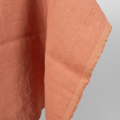 Linstoff i pudderfarge vasket, mykt, skånsomt