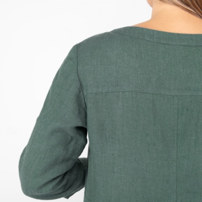 Lin kjole av melange stoff, vevd av mørkegrønt og blågrått garn