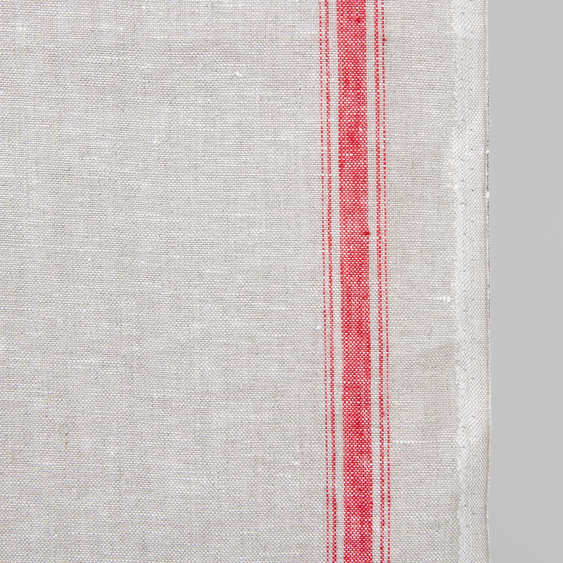 Lysegrått håndkle linstoff med røde striper 50cm bredt