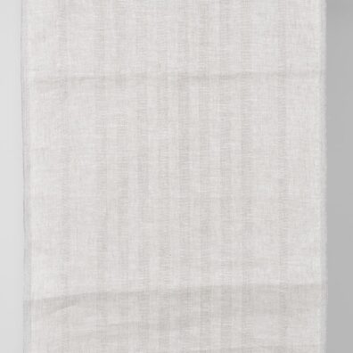 Lysegrått håndkle linstoff med gjennomsiktige striper