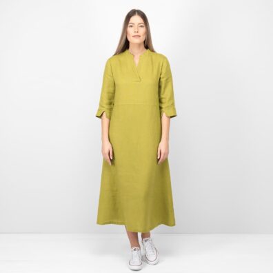 Grønn linkjole med 3/4-ermer med slisser