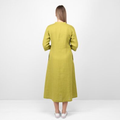 Grønn linkjole mellomlang, utringet silhuett