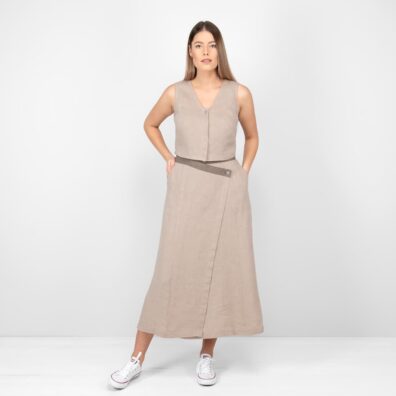 Lysebrun linvest med V-utringning