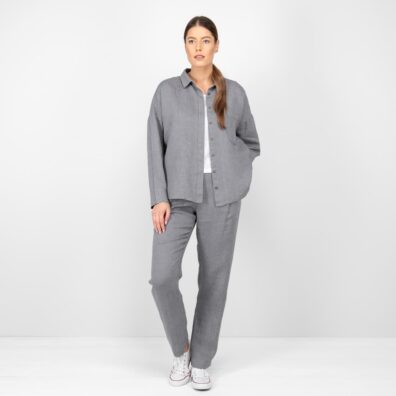 Mørkegrå linbluse med knappelukking