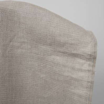 ”Vaffel” linstoff vevd av naturlig grå (ufarget, brunaktig grå) garn