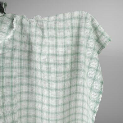 Halvlinstoff hvitt med grønne ruter