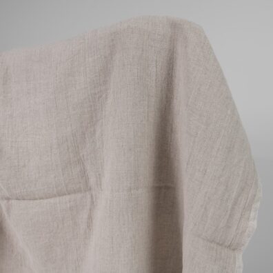 Linstoff i naturfarge vasket for klær, hjemmetekstiler