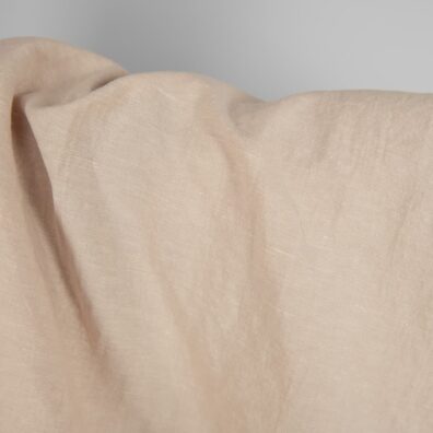 Halvlinstoff brunaktig vasket for sying klær, hjemmetekstiler