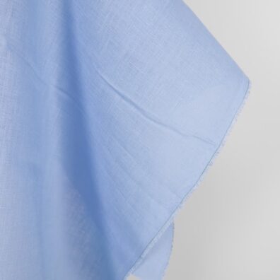 Himmelblått linstoff 150cm bredt
