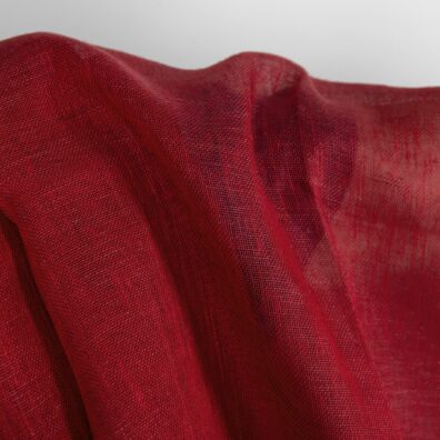 Gjennomsiktig linstoff mørkerødt passer til å sy skjerf, gardiner