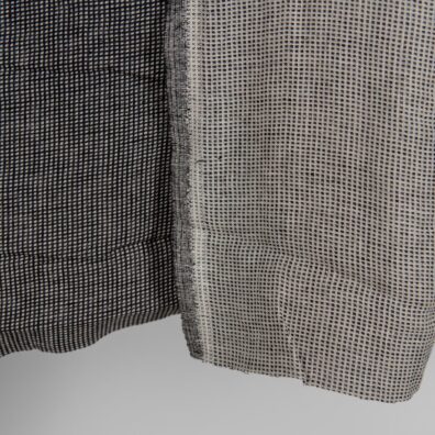 Linstoff svart-beige fint mønstret tosidig vasket