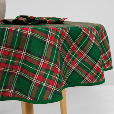 Rund (oval) grønn rutete halvlin duk