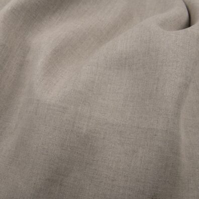 Bredt linstoff i naturgrå farge
