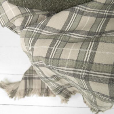 Lin-bomull pledd beige-grått rutete