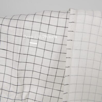 Linstoff melkehvitt rutete tosidig for sying klær, hjemmetekstiler