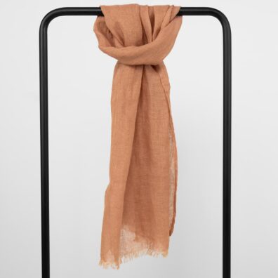 FINO lin sjal i brun leirfarge
