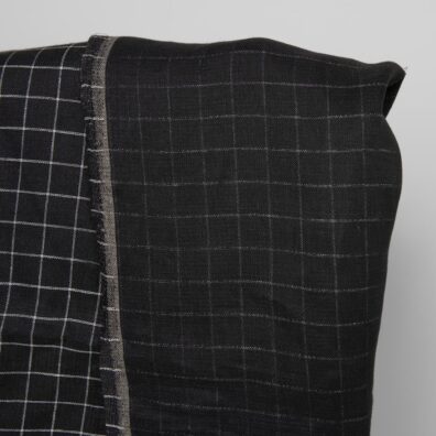 Linstoff svart-hvitt rutete tosidig for sying klær, hjemmetekstiler