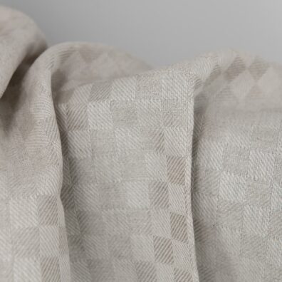 Halvlinstoff beige rutete 150cm bredt