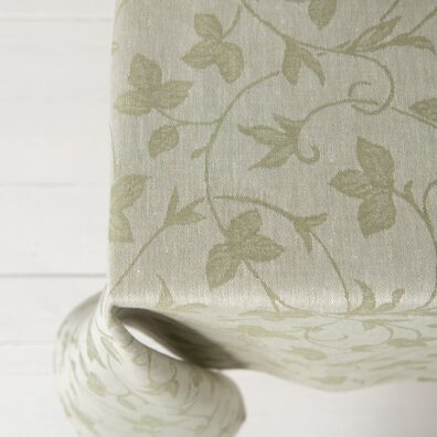 Halvlin grønn duk jacquard, rankemotiv