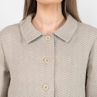 LIMA beige halvlin jakke med knappelukking