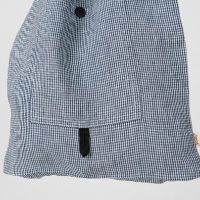 SAGA blå rutete linveske med utvendig lomme