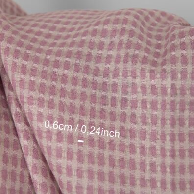 Linstoff med gråaktig lilla mønster 150cm bredt