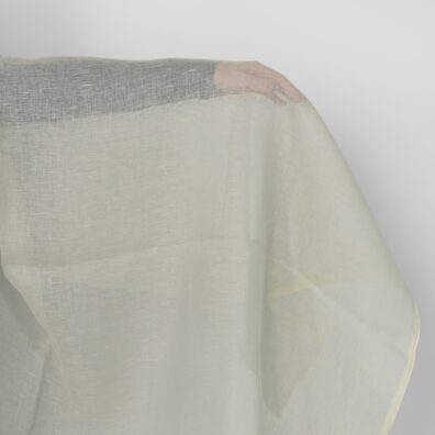 Linstoff i lys grågrønn farge gjennomsiktig