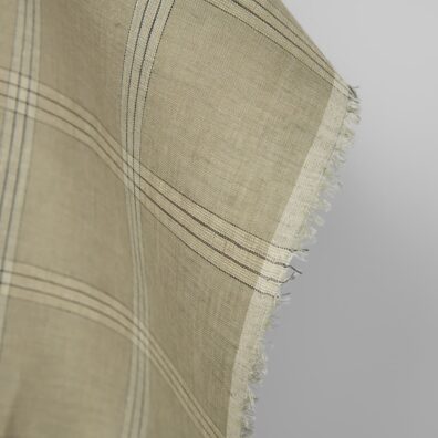 Brungrått rutete linstoff 150cm bredt