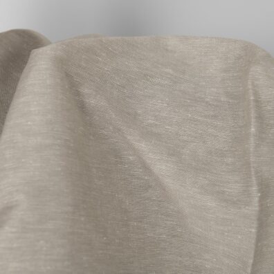 Lin-bomullsstoff beige-hvitt meliert 150cm bredt