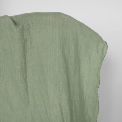 Linstoff i lysegrønn farge lett vasket 145cm bredt