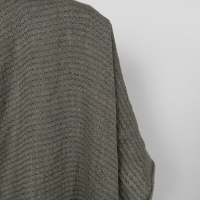 Linstoff med grønn-grått diamantmønster vasket 145cm bredt