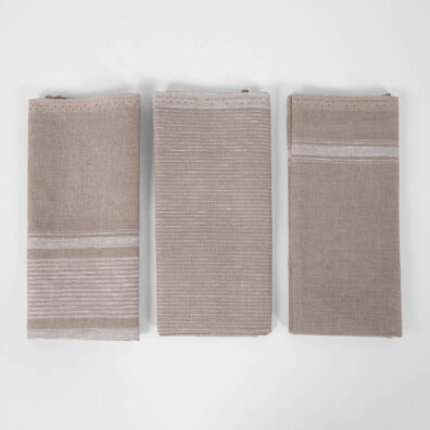 Kjøkken håndklær sett av linstoff beige med hvite striper