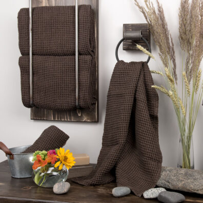 BINGO mørkebrunt halvlin håndkle