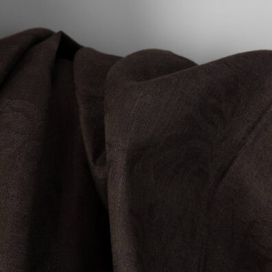 Linstoff blomstert mørkebrunt jacquard